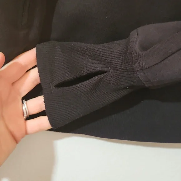 Old Navy Active Black Fleece Hoodie - Picture 6 of 9